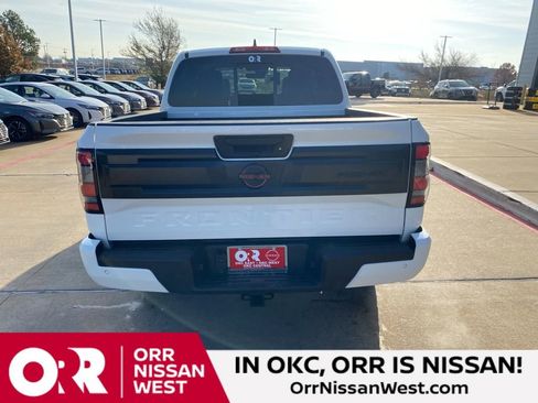 New 2026 Nissan Frontier PRO-4X w/ Pro Premium Package AWD/4WD image 4