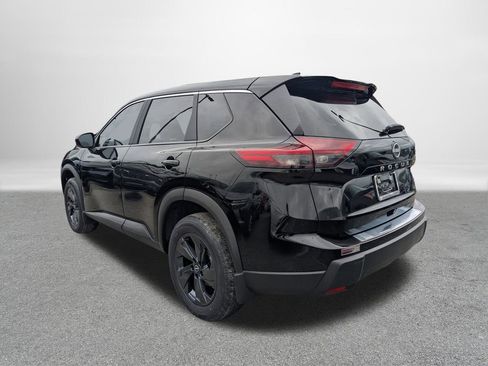 New 2026 Nissan Rogue SV FWD image 5