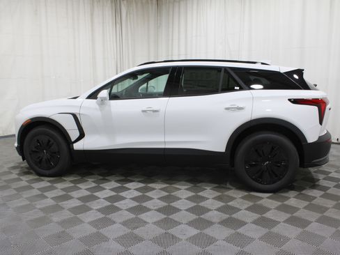 New 2025 Chevrolet Blazer EV LT w/ Midnight/Sport Edition image 27