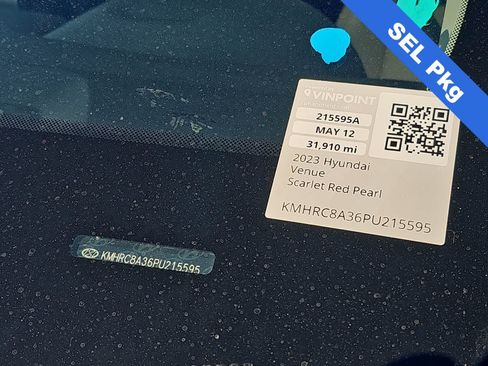 Certified 2023 Hyundai Venue SEL FWD image 24
