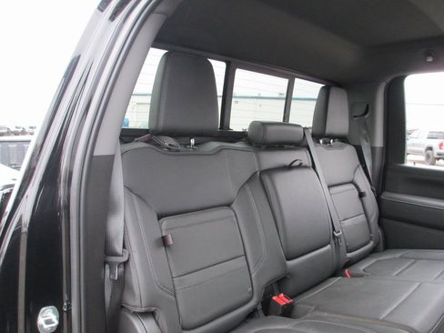 Certified 2021 GMC Sierra 2500 Denali w/ Denali Black Diamond Edition image 25