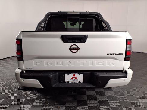 Used 2023 Nissan Frontier PRO-4X w/ Pro Convenience Package AWD/4WD image 6