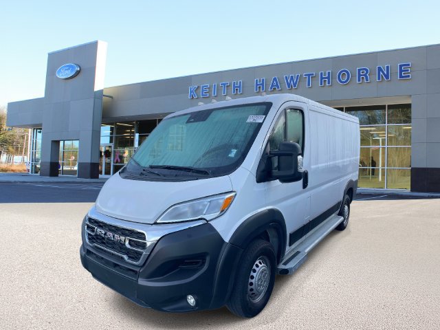 Used 2025 RAM ProMaster 2500 w/ U-Haul Equipment Group FWD image 3