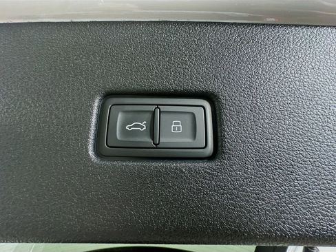 New 2026 Audi Q8 Prestige AWD/4WD image 42