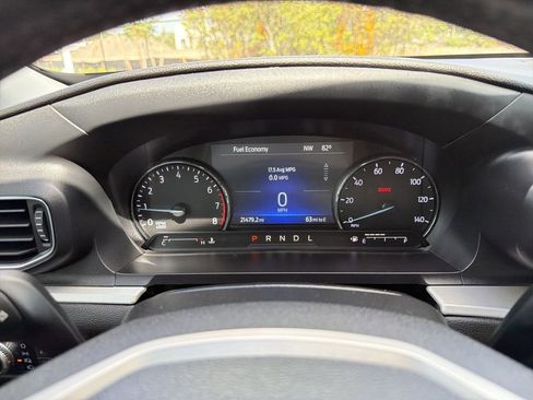 Certified 2022 Ford Explorer XLT w/ Equipment Group 202A RWD image 33