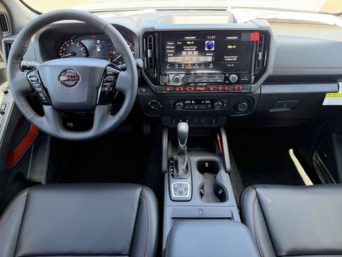 New 2026 Nissan Frontier PRO-4X w/ Pro-4x Convenience Package AWD/4WD image 2