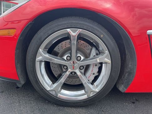 Used 2011 Chevrolet Corvette Grand Sport w/ Preferred Equipment Group RWD image 12