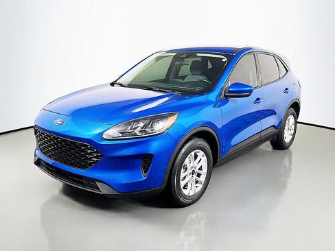 Used 2020 Ford Escape SE AWD/4WD image 3