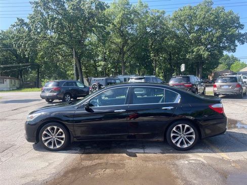 Used 2013 Honda Accord Sport image 8