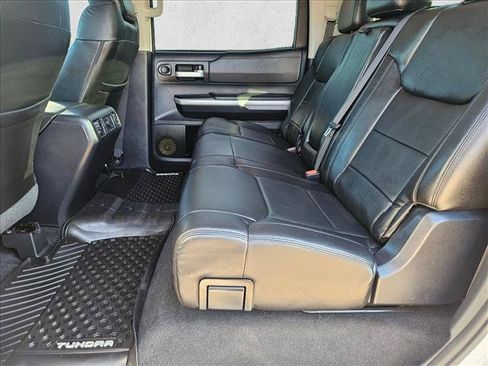 Used 2018 Toyota Tundra SR5 AWD/4WD image 16
