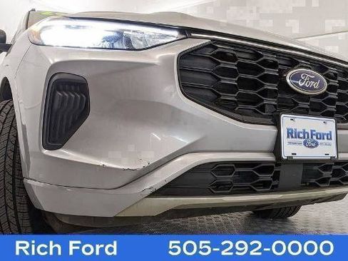 Certified 2024 Ford Escape ST-Line AWD/4WD image 22
