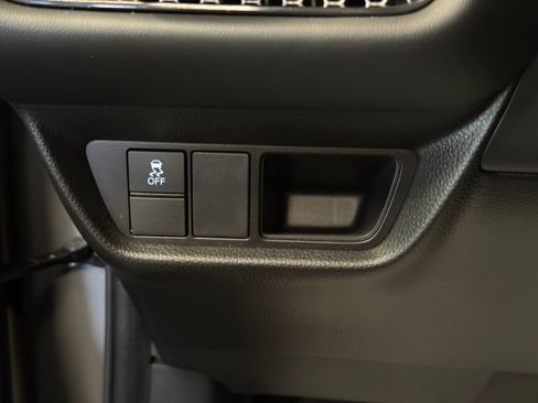 Used 2024 Honda HR-V Sport image 18