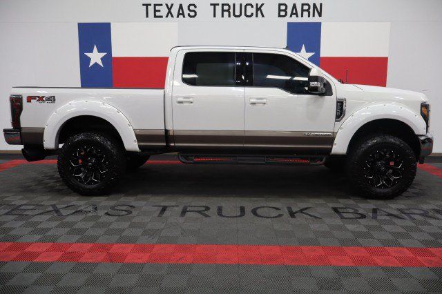 Used 2019 Ford F250 Lariat w/ Lariat Value Package AWD/4WD image 15