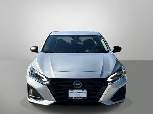 Used 2024 Nissan Altima 2.5 SV FWD image 26