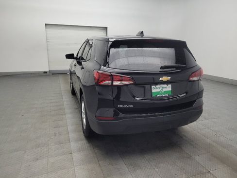 Used 2024 Chevrolet Equinox LS w/ Driver Confidence II Package FWD image 5