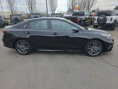 Used 2022 Kia Forte GT-Line w/ GT-Line Premium Package image 6