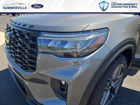 New 2026 Ford Explorer ST-Line w/ ST-Line Street Pack AWD/4WD image 34