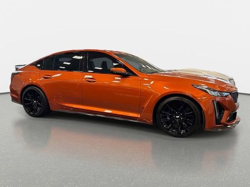 Used 2022 Cadillac CT5 V Blackwing w/ Carbon Fiber Package 2 RWD image 7