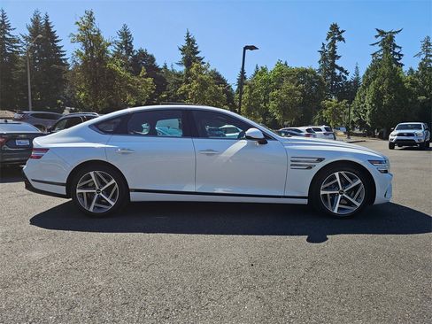 Used 2025 Genesis G80 3.5T Sport image 8