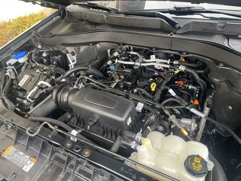 Used 2023 Ford Explorer XLT w/ Equipment Group 202A image 22