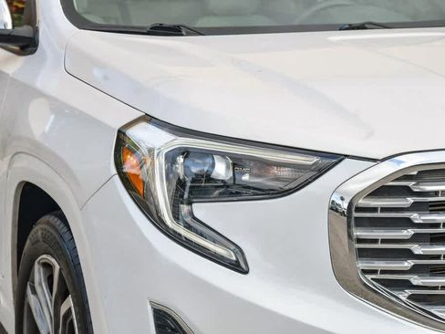 Used 2020 GMC Terrain Denali w/ Denali Premium Package image 4