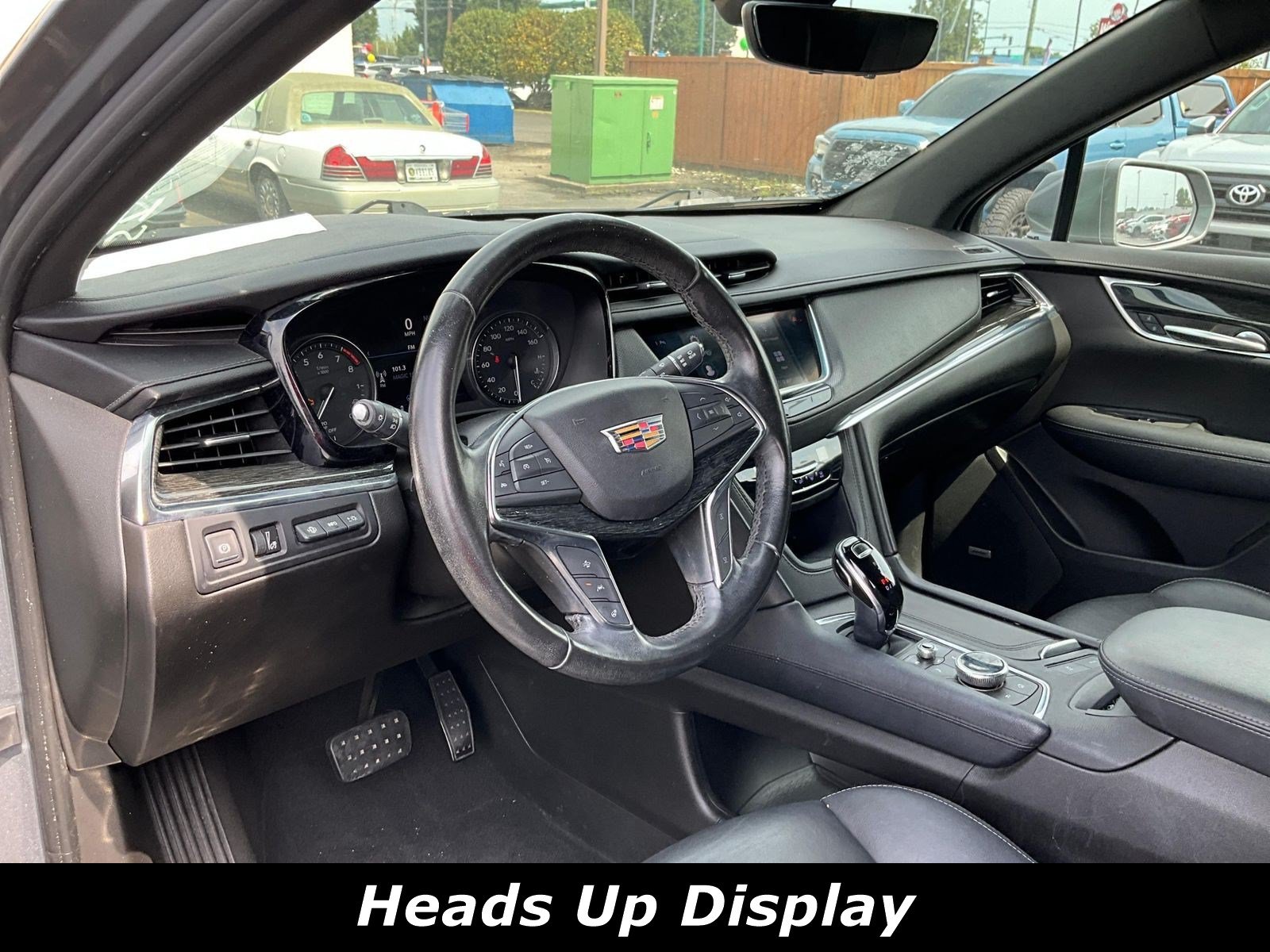 Used 2020 Cadillac XT5 Premium Luxury FWD image 16