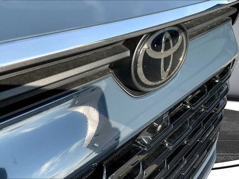 Used 2026 Toyota Grand Highlander FWD image 36