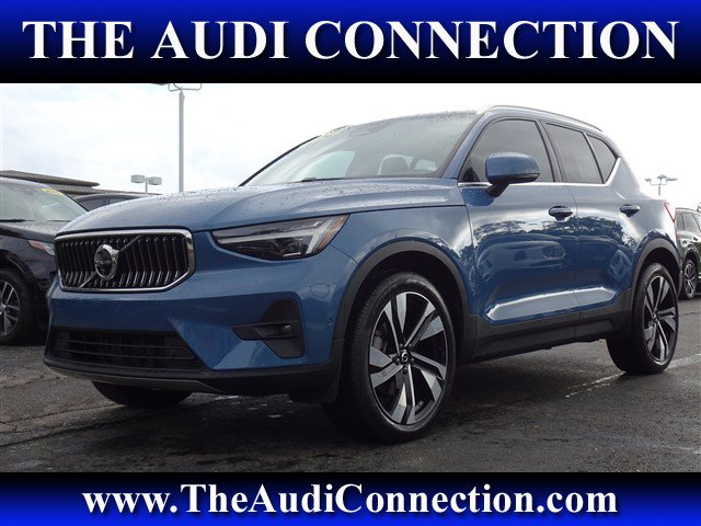 Used 2024 Volvo XC40 B5 Ultimate w/ Climate Package AWD/4WD image 1