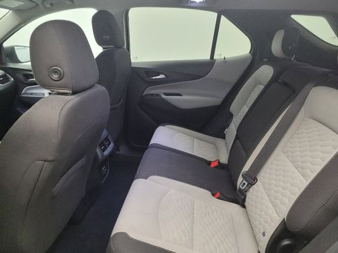 Used 2020 Chevrolet Equinox LS w/ LS Convenience Package FWD image 18