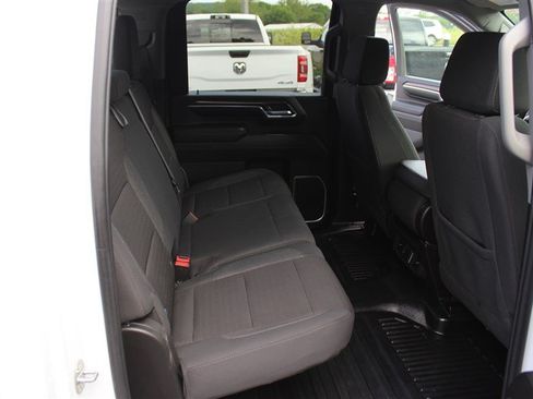 Used 2024 Chevrolet Silverado 2500 LT w/ Convenience Package AWD/4WD image 19