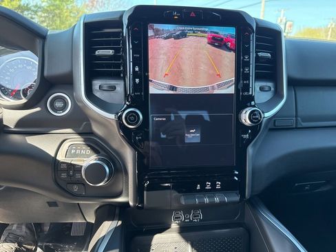 New 2026 RAM 1500 4x4 Crew Cab image 14