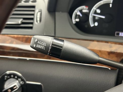 Used 2008 Mercedes-Benz S 550 S 550 image 11