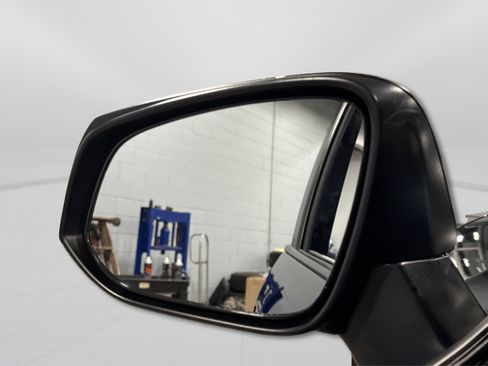 Used 2022 Toyota RAV4 LE w/ Carpet Mat Package (TMS) image 14