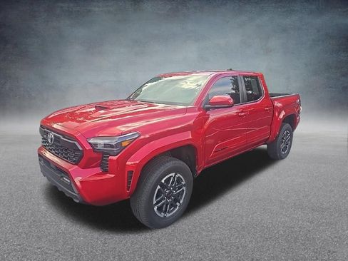 Used 2025 Toyota Tacoma TRD Sport AWD/4WD image 4