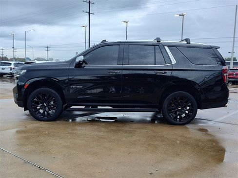 Used 2021 Chevrolet Tahoe Premier w/ Premium Package image 4
