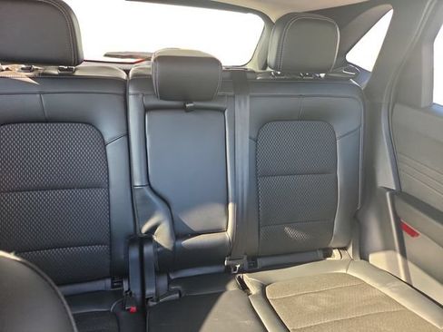 Used 2025 Ford Escape SE FWD image 42