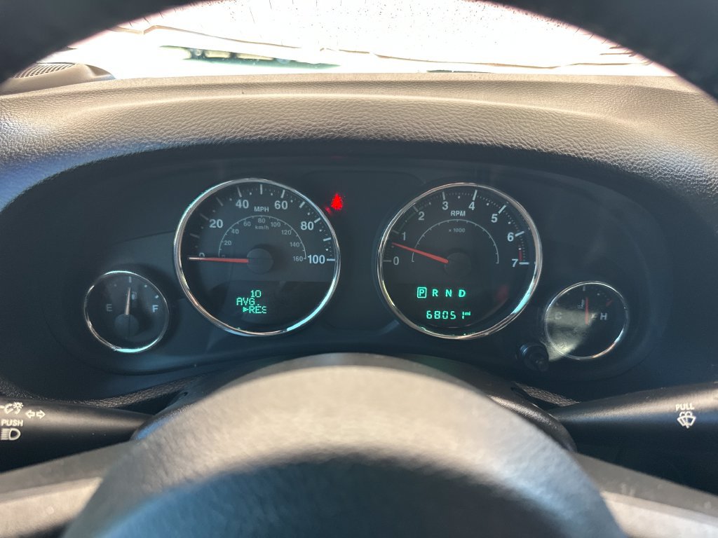 Used 2017 Jeep Wrangler Unlimited Sport w/ Connectivity Group AWD/4WD image 30