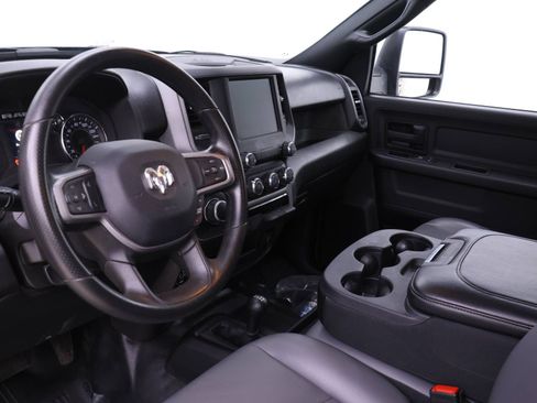 Used 2024 RAM 2500 Tradesman image 3