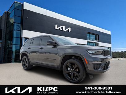 Used 2023 Jeep Grand Cherokee Limited w/ Black Appearance Package