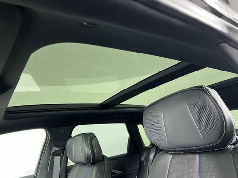 Certified 2024 Cadillac Lyriq Luxury RWD image 19