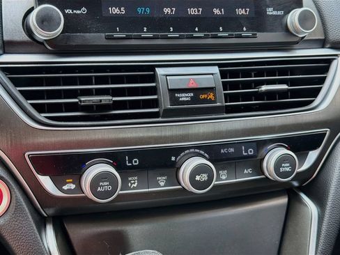Used 2019 Honda Accord LX image 11