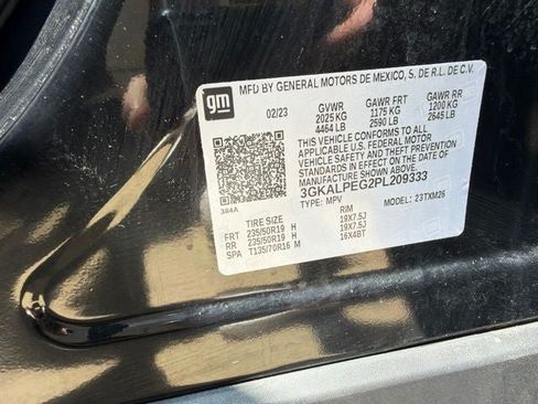 Used 2023 GMC Terrain SLT w/ Elevation Edition FWD image 29