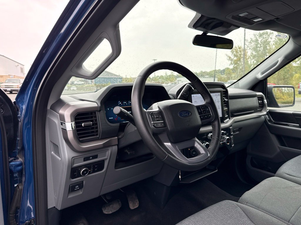 Used 2025 Ford F150 XLT w/ Equipment Group 301A Standard AWD/4WD image 23