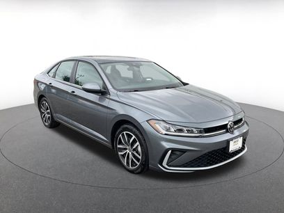 Used 2025 Volkswagen Jetta SE