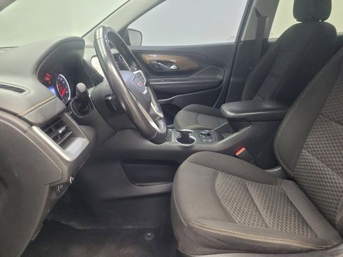 Used 2020 GMC Terrain SLE w/ Driver Convenience Package FWD image 17