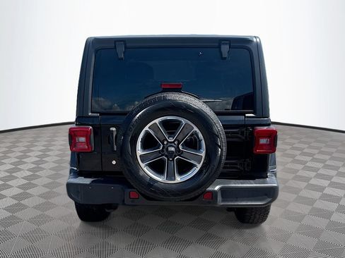 Used 2020 Jeep Wrangler Unlimited Sahara w/ Safety Group AWD/4WD image 7