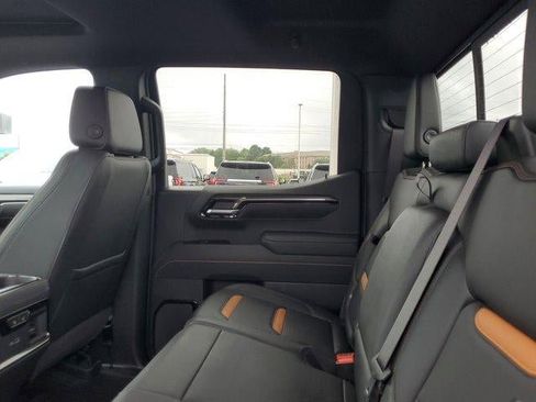 New 2026 GMC Sierra 1500 AT4 w/ Technology Package AWD/4WD image 10
