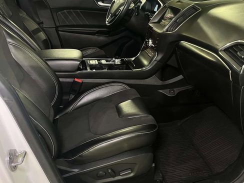 Used 2020 Ford Edge ST w/ Equipment Group 401A AWD/4WD image 23