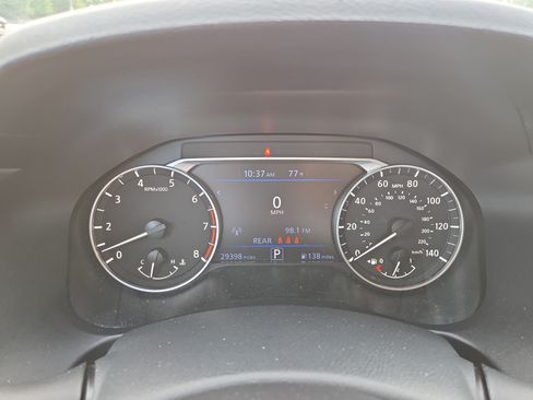 Used 2025 Nissan Altima 2.5 SV FWD image 13