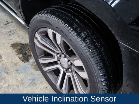 Used 2018 GMC Yukon Denali w/ Denali Ultimate Package image 44